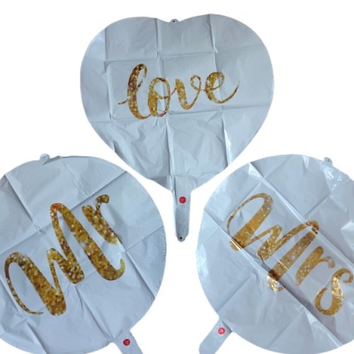 Balóny s nápismi Mr, Mrs & Love sú vhodné na svadobnú výzdobu aj fotenie. Balóny s nápismi Mr, Mrs & Love je vhodný na plnenie héliom aj vzduchom.